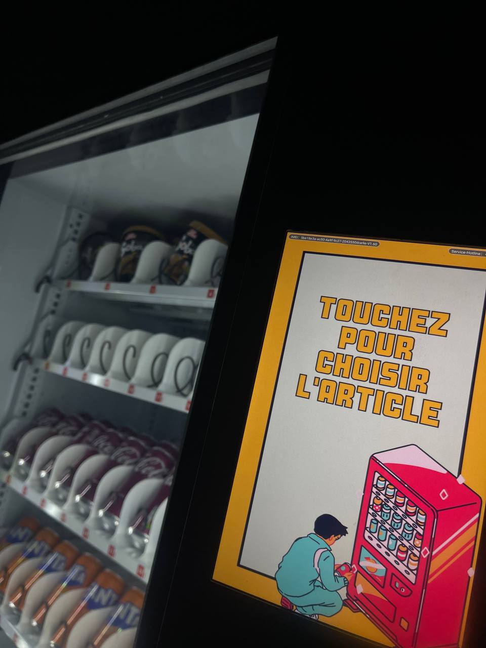 Distributeur automatique moderne BST Services avec paiement sans contact